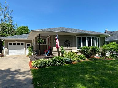 1501 W State St Marshalltown Ia 50158 Zillow