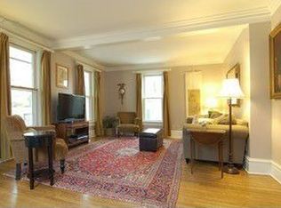 413 S 3rd St, Dundee, IL 60118