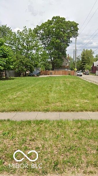 1st image of 1840 Hoyt Ave