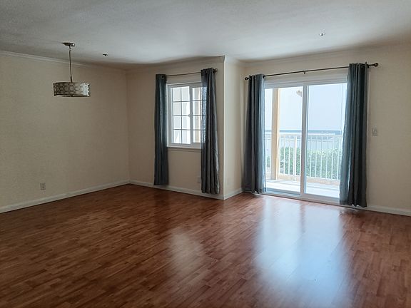 3rd image of 1019 San Gabriel Cir Unit 435