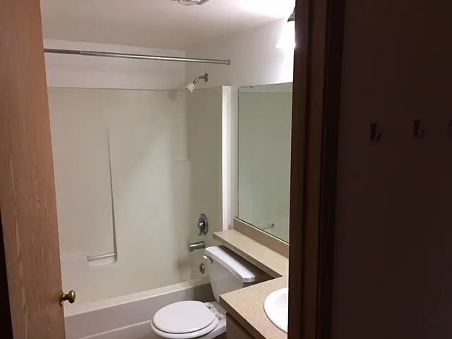 Tuscany Apartments — Photo 4