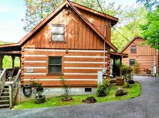 2570 Pittman Center Rd, Sevierville, TN 37876