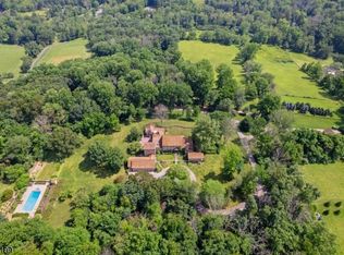 62 Philhower Rd, Lebanon, NJ 08833