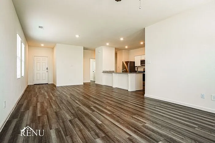 1604 Ancer Way — Photo 7