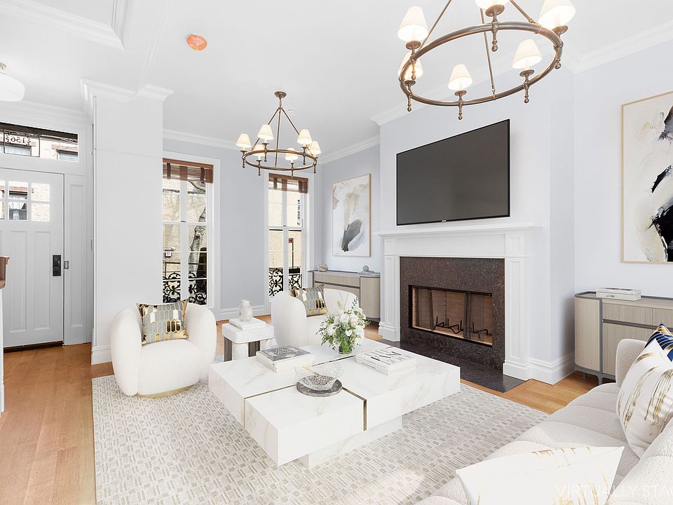 1st image of 156 W 10th St