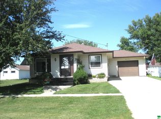 407 Harriman Ave, Archer, IA 51231