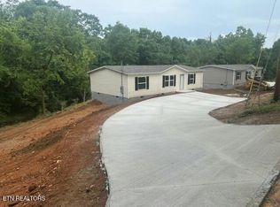 1487 Shields Ferry Rd, Morristown, TN 37814