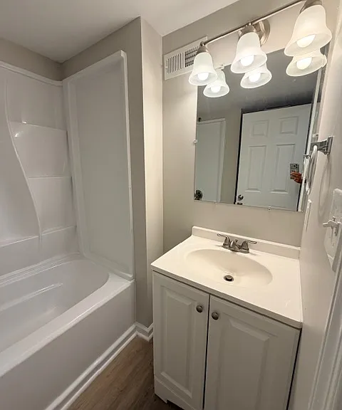 3072 Main St — Photo 31