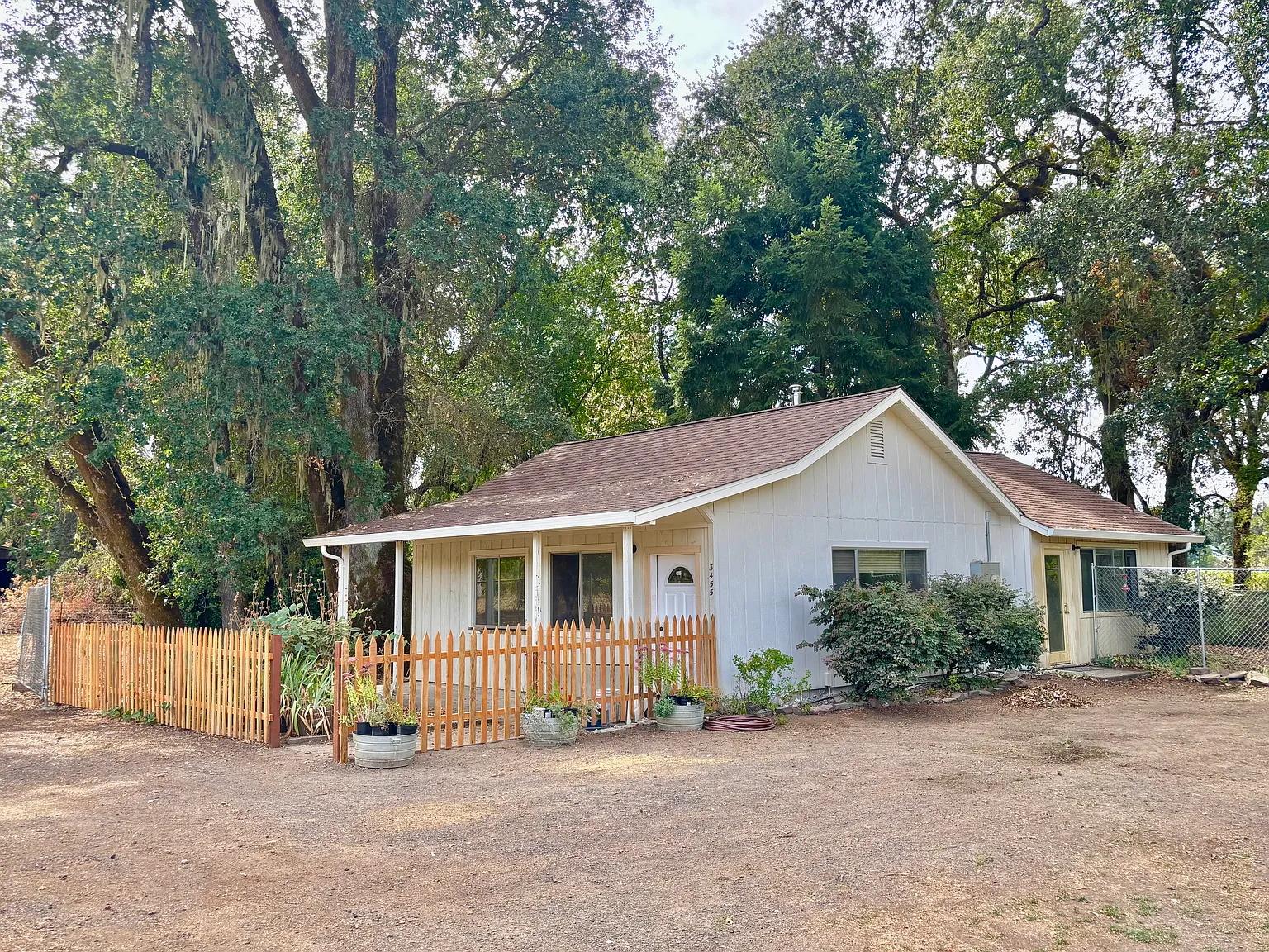 1 bed, 1100 sqft, $2,600 — Photo 2