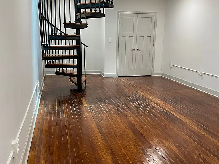 430 Exchange St — Photo 3
