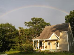 337 Pine Hill Rd, Cape Neddick, ME 03902