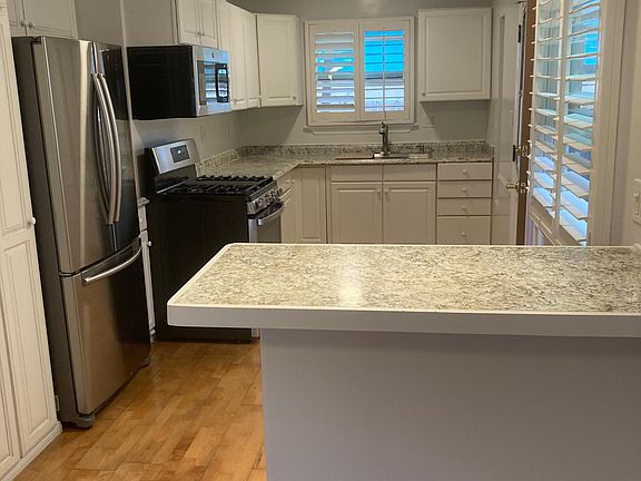 5th image of 3768 Tilden Ave