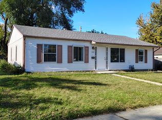 434 Kenyon Ave, Romeoville, IL 60446