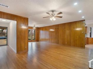 2114 Lansdowne Dr, Garland, TX 75040