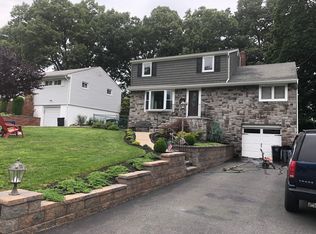 66 Winding Way, Cedar Grove, NJ 07009