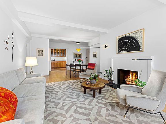 5th image of 45 Christopher St APT 16B