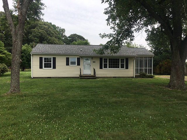 1st image of 78 Gordon Ln