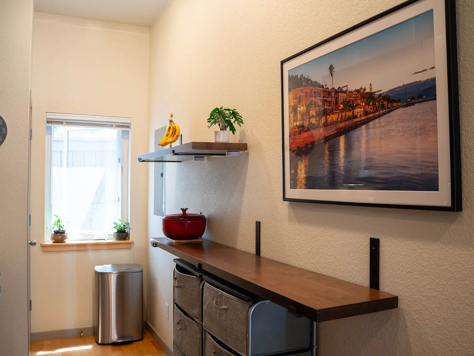 1 bed, 722 sqft, $3,100 — Photo 3