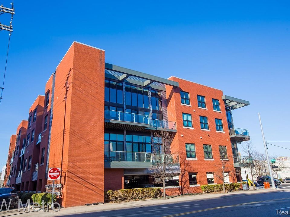 1st image of 111 N Main St Unit 309
