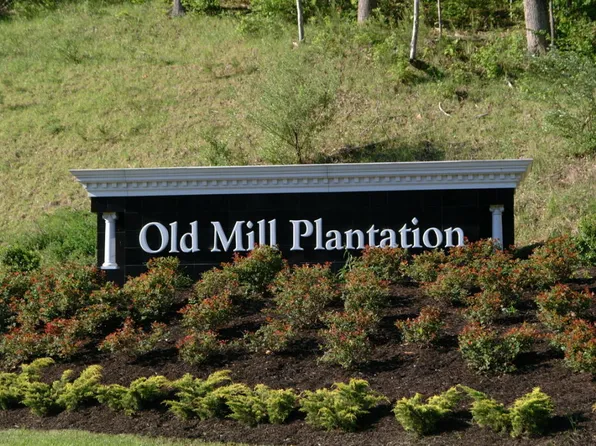 7220 Nandina Dr #20A, Roanoke, VA 24018