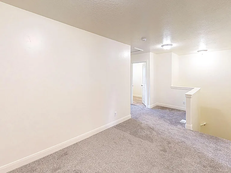 774 Old Fort Dr — Photo 25