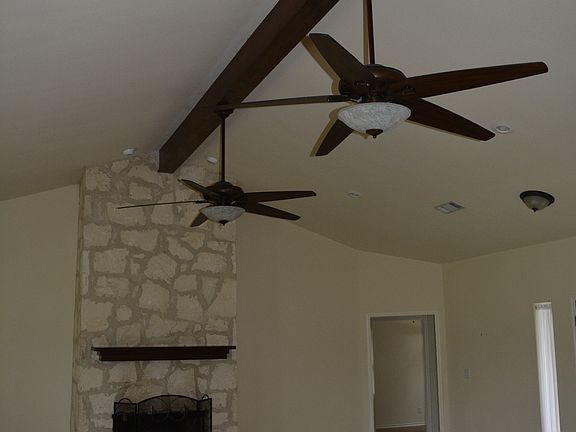 5th image of 104 Bridalwood Ct