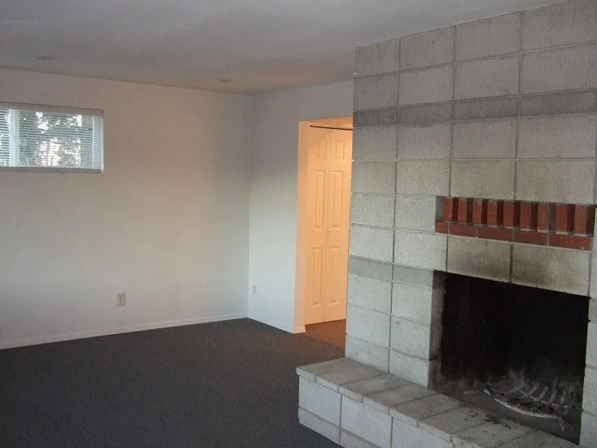 1 bed, 750 sqft, $1,380 — Photo 3