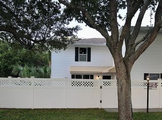 654 16th St, Vero Beach, FL 32960