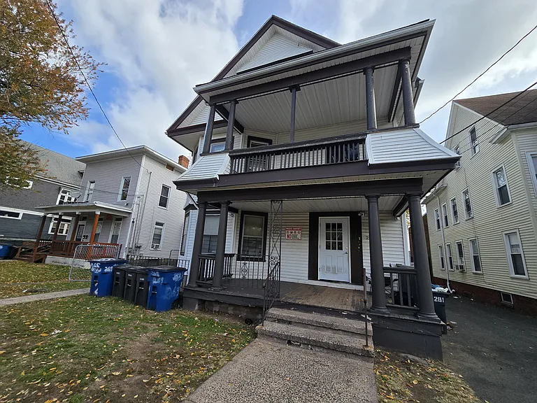 269 Norton St #1B1 — Photo 12