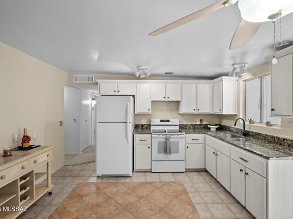 3843 S Palm Side Dr, Tucson, AZ 85730