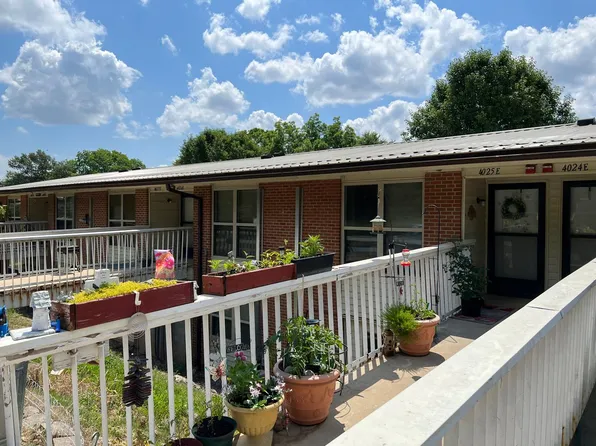 Dixon Street Apartments