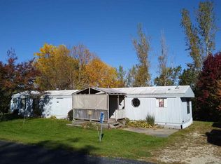 1660 Panoramic Rd, Decorah, IA 52101