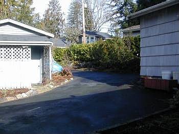 4th image of 25624 Lake Winderness Ln SE