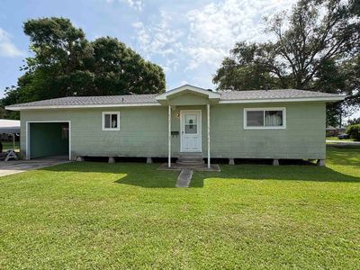 402 Schriever St, Jennings, LA, 70546