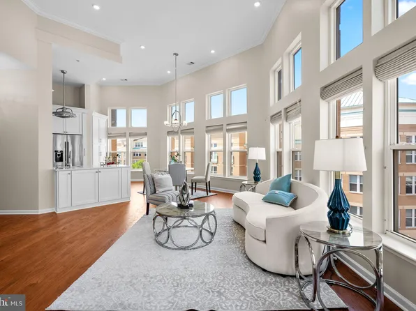 12001 Market St APT 410, Reston, VA 20190