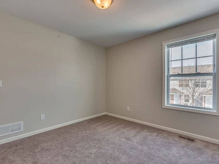 12648 Pond View Rd — Photo 15