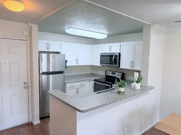 8889 Caminito Plaza Centro #7305, San Diego, CA 92122