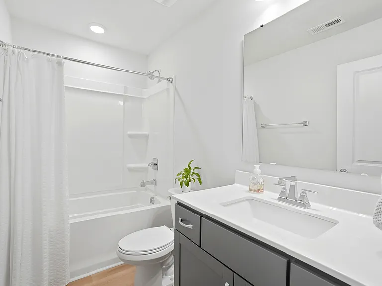 1120 Drummond Ave — Photo 13