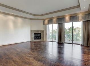 3388 Sage Rd UNIT 301, Houston, TX 77056