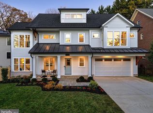 7715 Radnor Rd, Bethesda, MD 20817