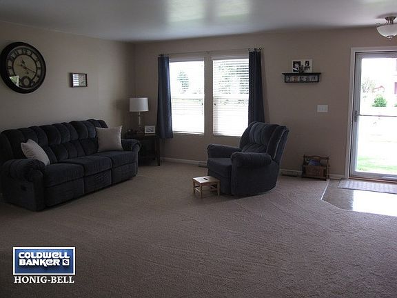 2nd image of 25114 W Presidential Ave