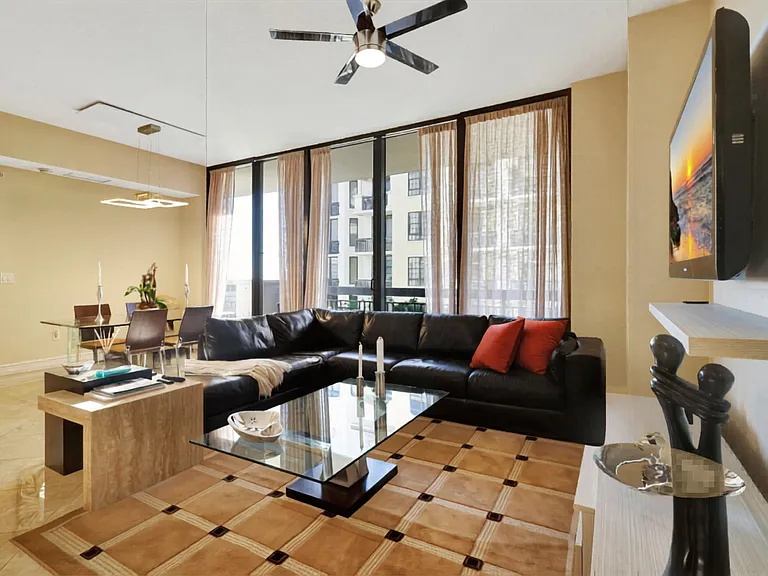 701 S Olive Ave #1909 — Photo 11