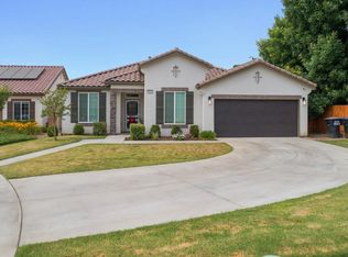 3640 E College Ct, Visalia, CA