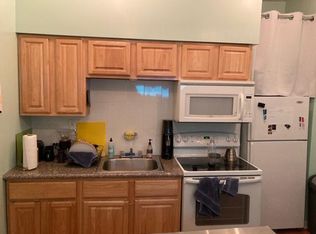 722 Sansom St #2A, Philadelphia, PA 19106