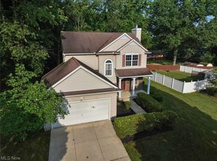 1384 Blake Pl, Akron, OH 44307