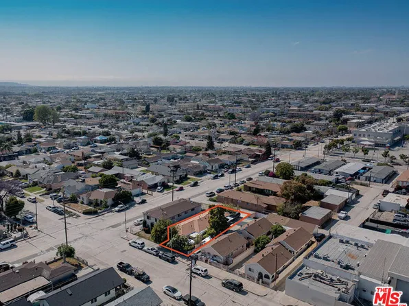 327 W D St, Wilmington, CA 90744