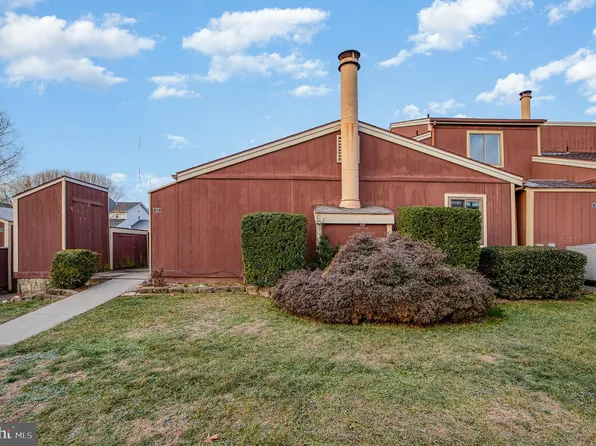 221 Brian Dr, Enola, PA 17025