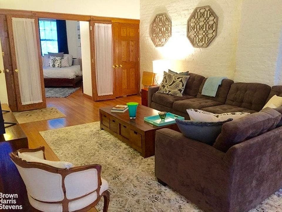 1st image of 238 W 22nd St #2