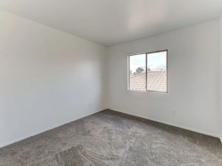 4548 Grand Rock Dr — Photo 17