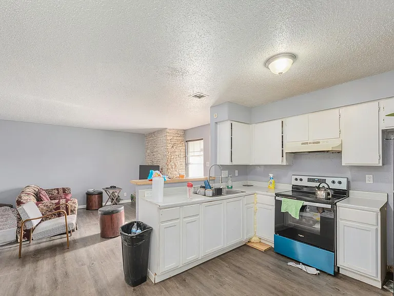10100 Brownie Dr #A — Photo 6